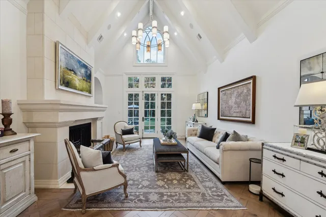 $27,500 | 20 Lacewood Lane, Houston, TX 77024