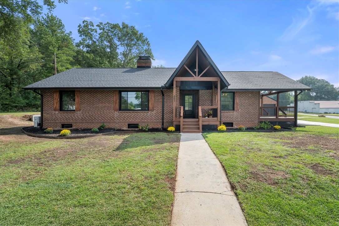 205 North Chestnut Street Seneca, SC 29678 - Photo 28 of 46