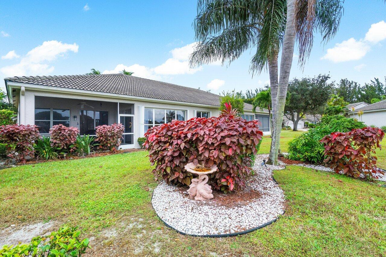 7871 Rockford Road Boynton Beach, FL 33472 - Photo 29 of 55 REar Yard