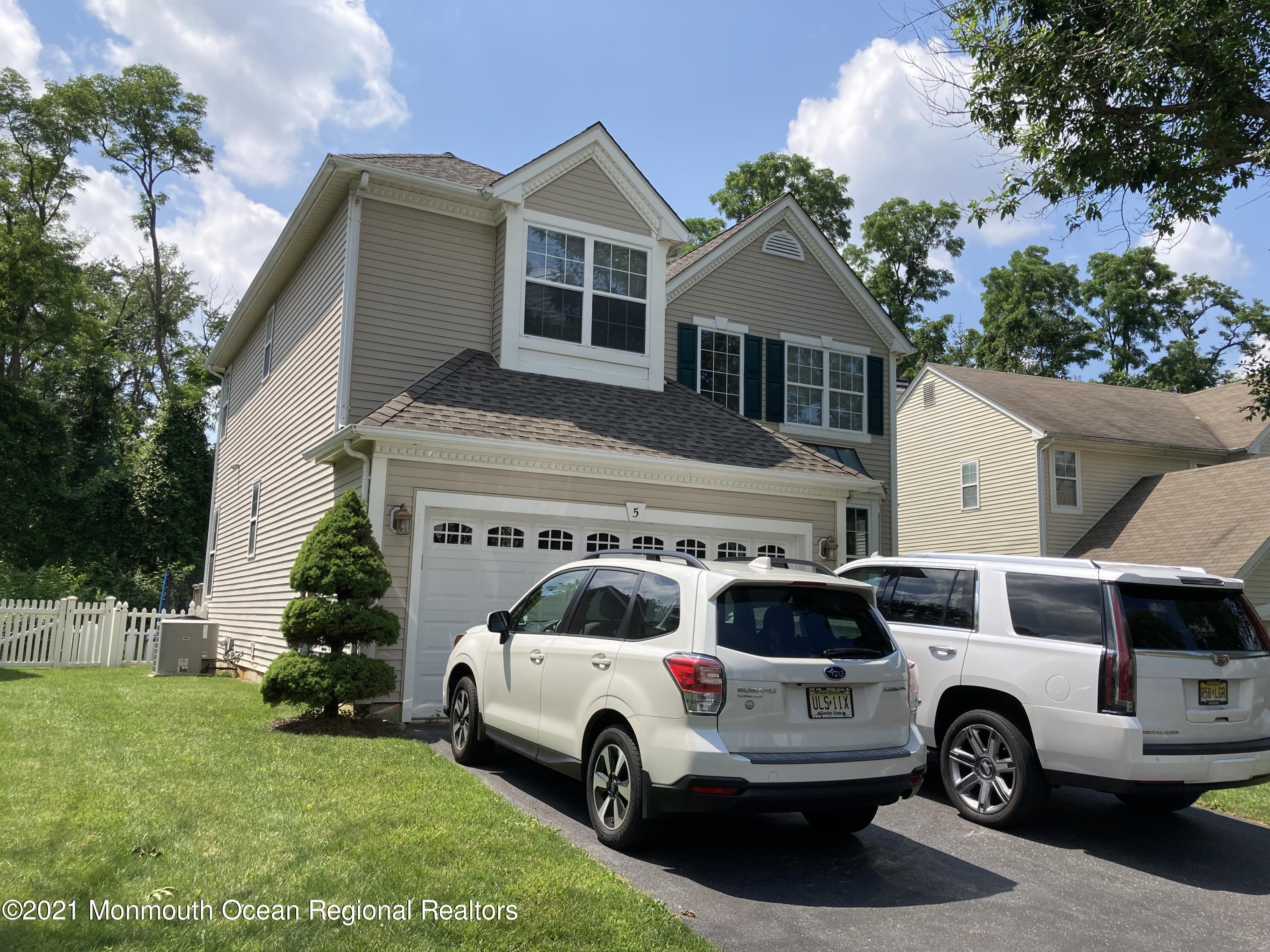 5 Raleigh Pass Colts Neck, NJ 07722 - Photo 2 of 27 IMG_0632