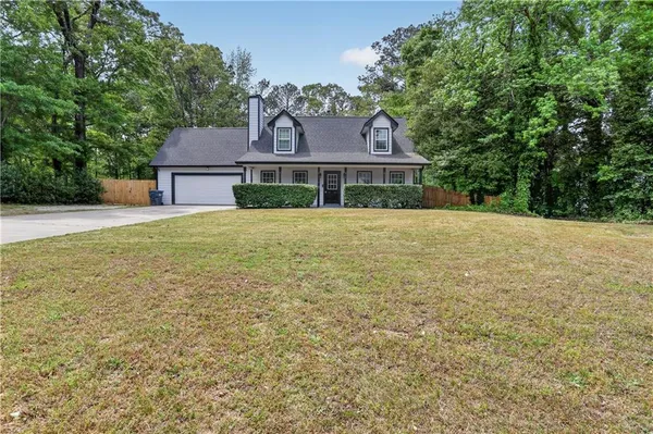 $385,000 | 2115 Huntington Drive, Loganville, GA 30052