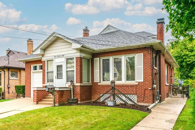$510,000 | 308 McKinley Avenue, Libertyville, IL 60048