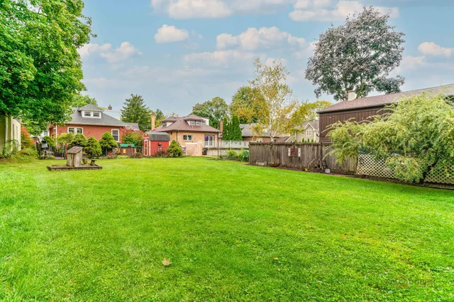 $510,000 | 308 McKinley Avenue, Libertyville, IL 60048