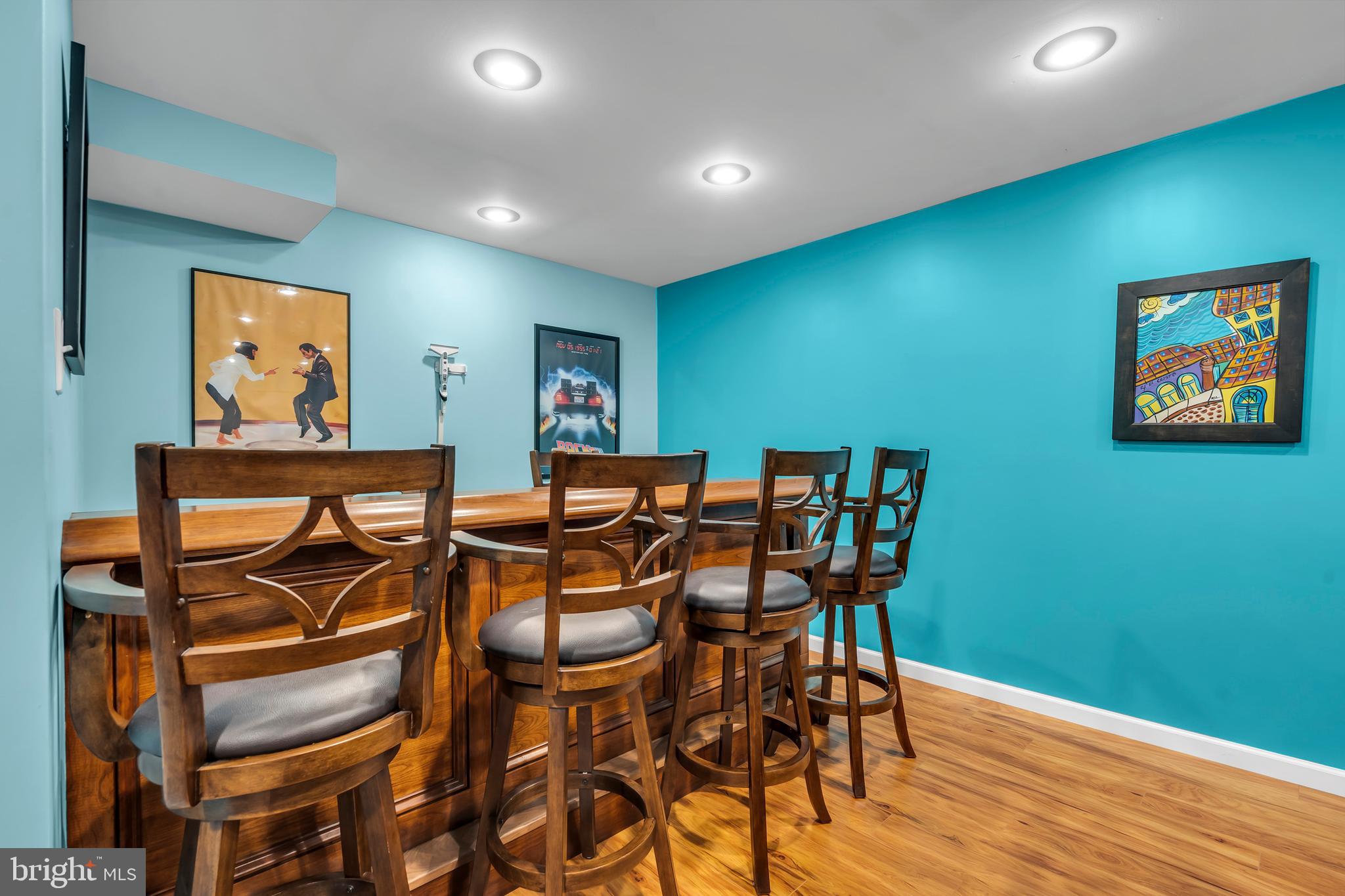 311 County House Road Sewell, NJ 08080 - Photo 23 of 52 a dining room with furniture and wooden floor