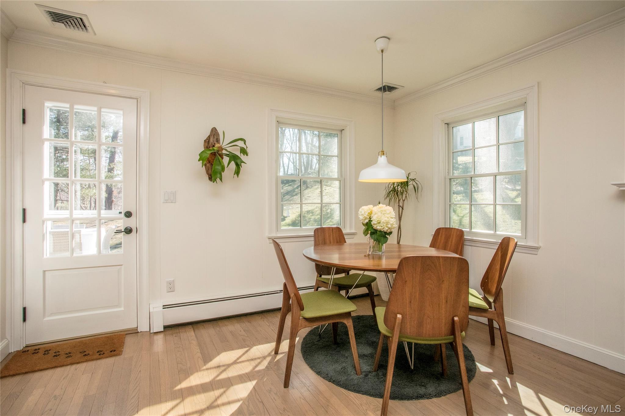 5 Hoffman Road Mount Kisco, NY 10549 - Photo 8 of 27