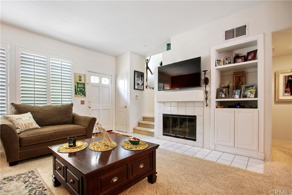580 North Pageant Drive, Unit D Orange, CA 92869 - Photo 7 of 26