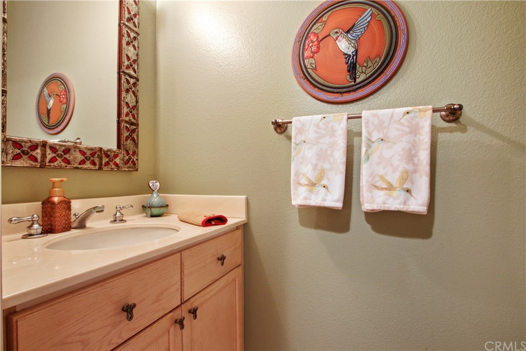 580 North Pageant Drive, Unit D Orange, CA 92869 - Photo 9 of 26