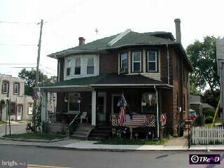 243 Fairview Road Crum Lynne, PA 19022 - Photo 1 of 1 Gallery Image 1