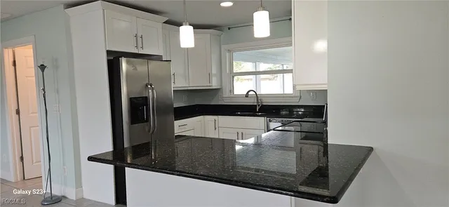 $2,500 | 1626 Grace Avenue, Fort Myers, FL 33901