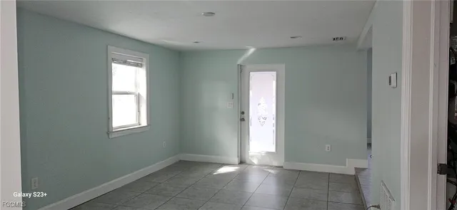 $2,500 | 1626 Grace Avenue, Fort Myers, FL 33901