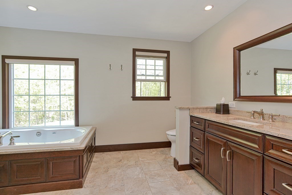 3 Leonard Road Mendon, MA 01756 - Photo 24 of 42 Gallery Image 24