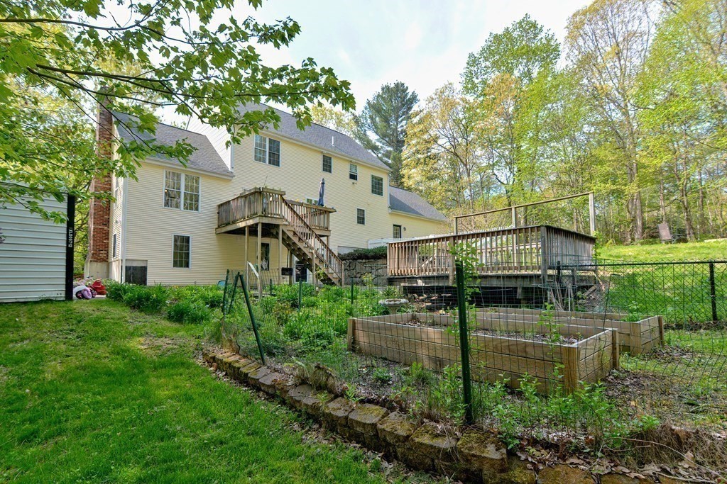 3 Leonard Road Mendon, MA 01756 - Photo 28 of 42 Gallery Image 28