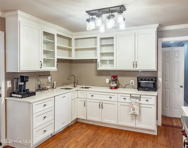 $469,900 | 3758 North Mitchell Ford Road, Bladenboro, NC 28320