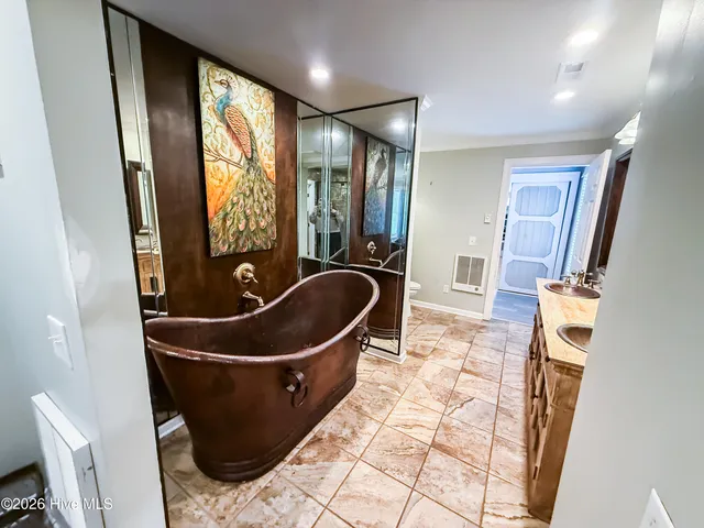 $469,900 | 3758 North Mitchell Ford Road, Bladenboro, NC 28320