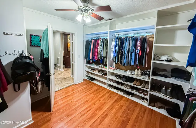 $469,900 | 3758 North Mitchell Ford Road, Bladenboro, NC 28320