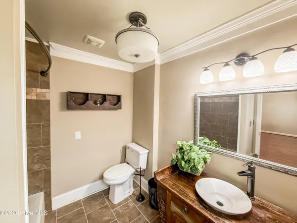 $435,000 | 3758 North Mitchell Ford Road, Bladenboro, NC 28320