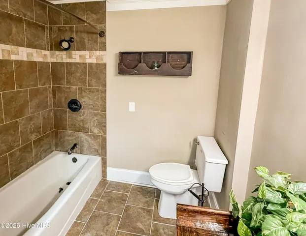 $469,900 | 3758 North Mitchell Ford Road, Bladenboro, NC 28320