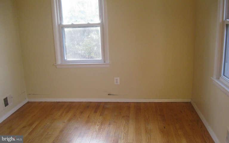 3309 Collier Road Adelphi, MD 20783 - Photo 9 of 9 Bedroom