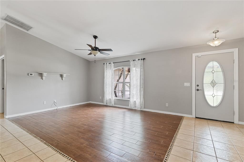 3941 Santa Ana Road North Port, FL 34286 - Photo 5 of 34