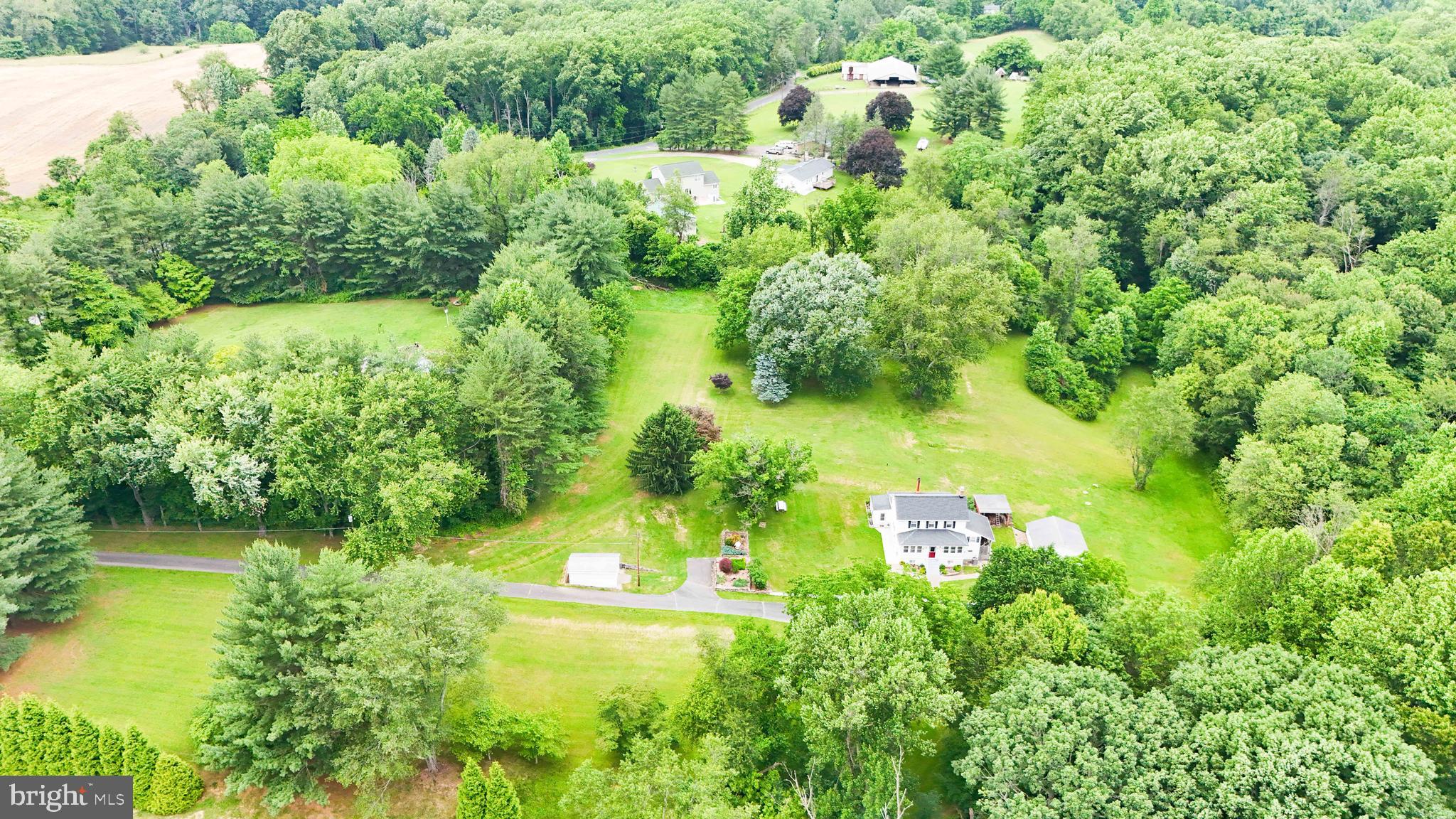 147 Darlington Road Havre de Grace, MD 21078 - Photo 16 of 52 a view of a garden with an ocean