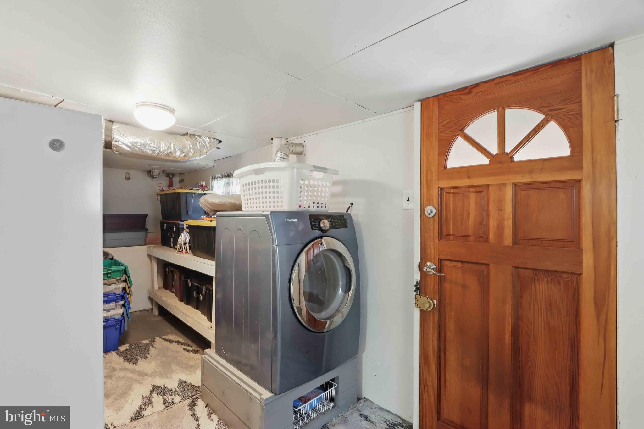 147 Darlington Road Havre de Grace, MD 21078 - Photo 39 of 52 a utility room with sink dryer and washer