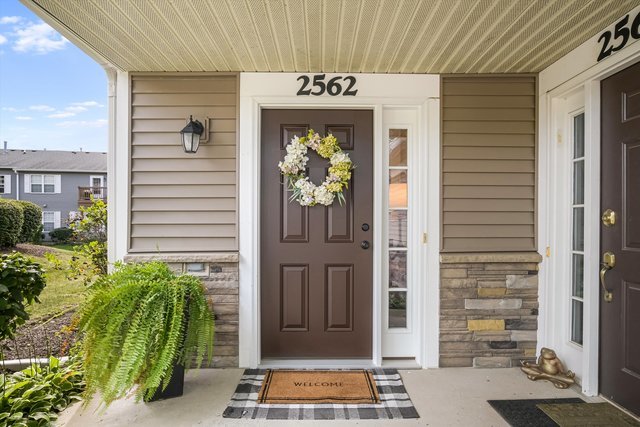 2562 Golf Ridge Circle, Unit 2562 Naperville, IL 60563 - Photo 1 of 19