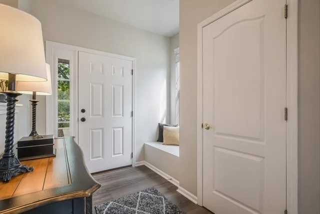 $2,800 | 2562 Golf Ridge Circle, Unit 2562, Naperville, IL 60563