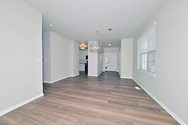 $2,800 | 2562 Golf Ridge Circle, Unit 2562, Naperville, IL 60563