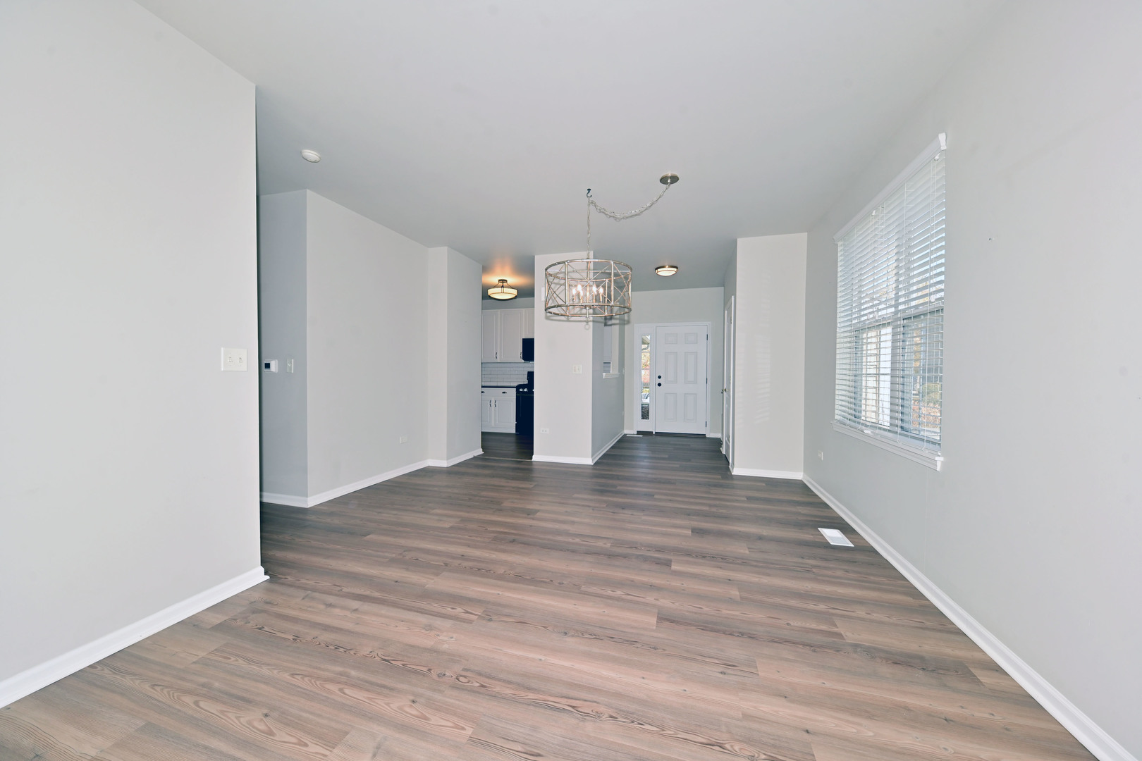 2562 Golf Ridge Circle, Unit 2562 Naperville, IL 60563 - Photo 7 of 19