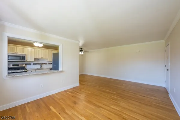 $379,900 | 25 Hinchman Avenue, Unit 1A, Wayne, NJ 07470