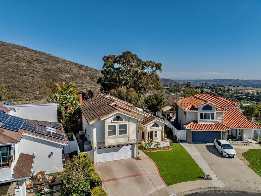 13671 Quinton Road San Diego, CA 92129 - Photo 3 of 67 Gallery Image 3
