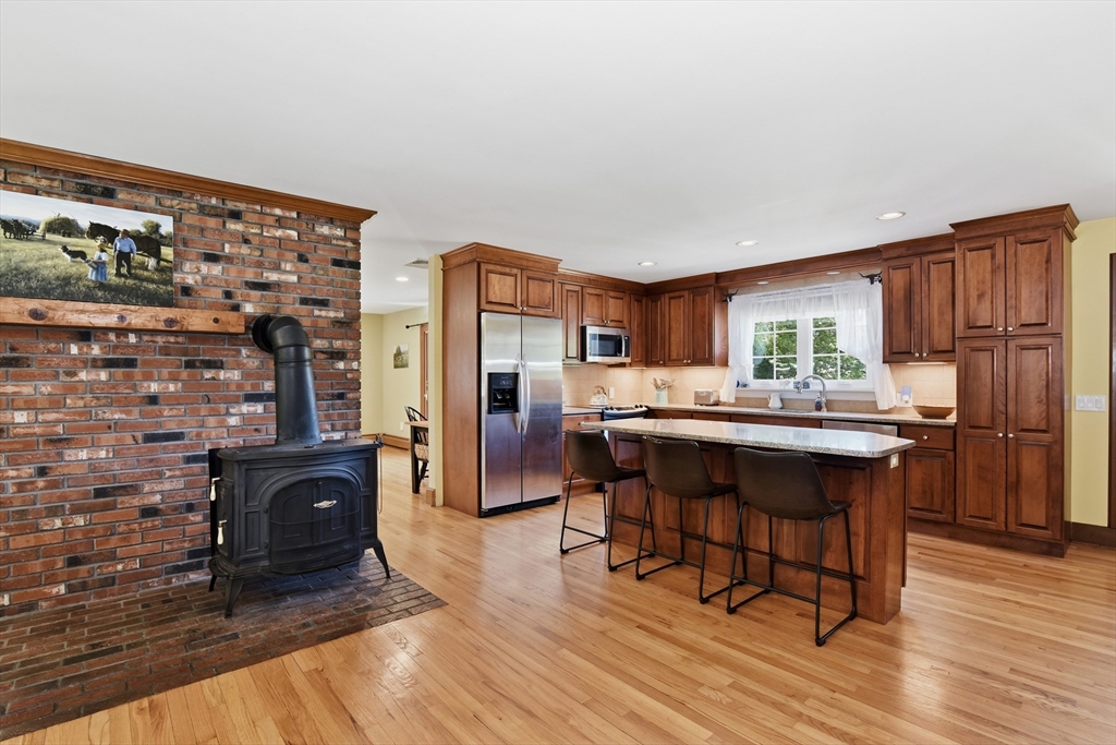 455 Sodom Road Westport, MA 02790 - Photo 15 of 39