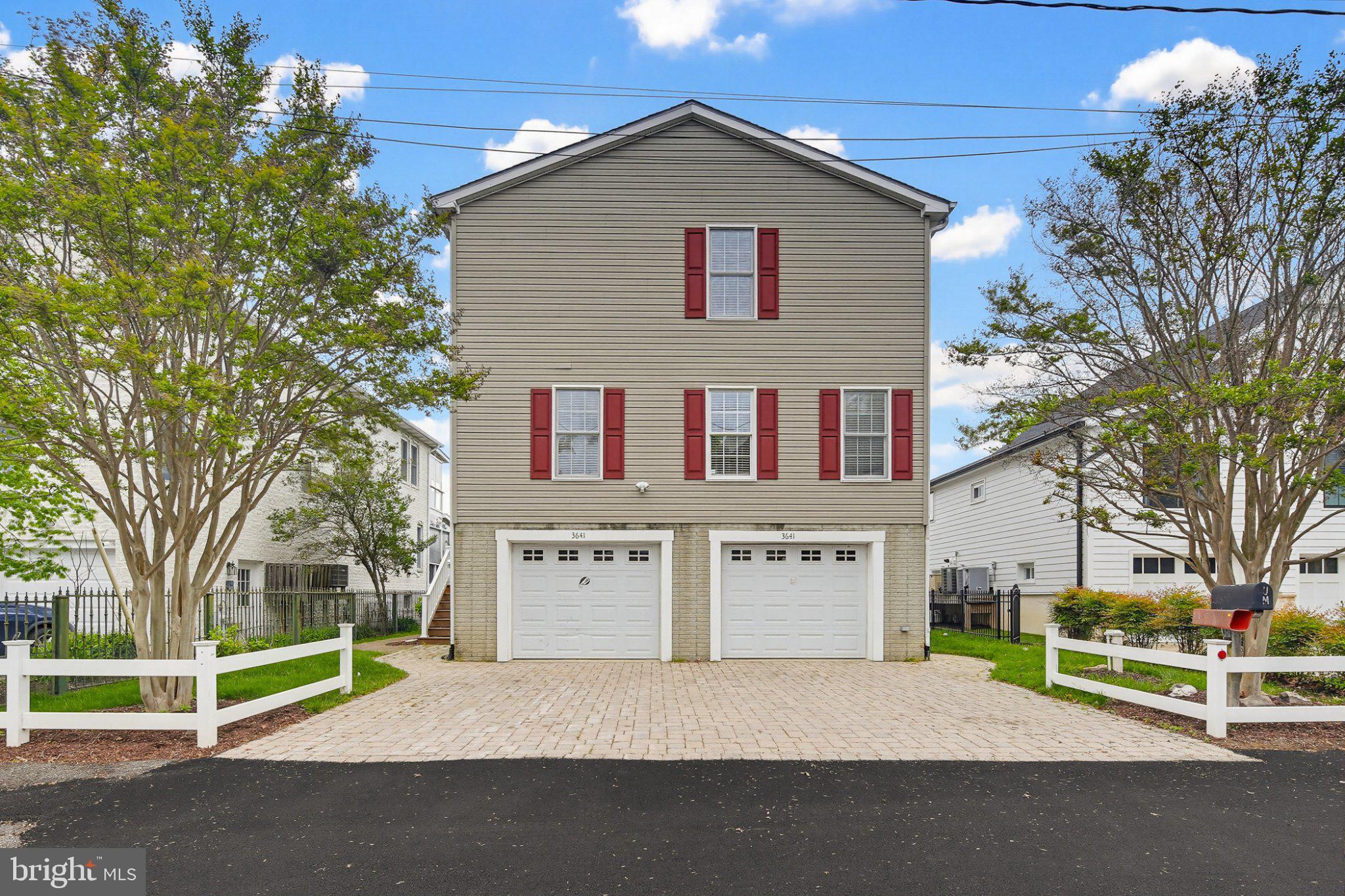 3641 Branhum Road Edgewater, MD 21037 - Photo 19 of 63 Charming home with inviting curb appeal.