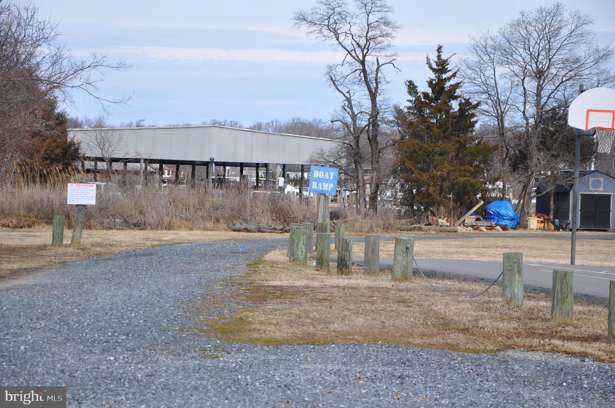 3641 Branhum Road Edgewater, MD 21037 - Photo 5 of 63 Entrance to boat ramp