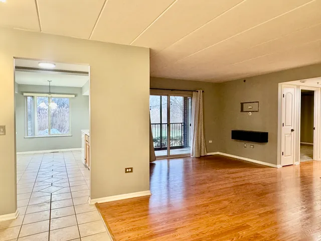 $238,000 | 6950 Heritage Circle, Unit 1A, Orland Park, IL 60462
