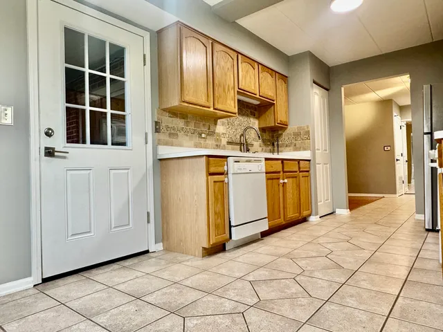 $238,000 | 6950 Heritage Circle, Unit 1A, Orland Park, IL 60462