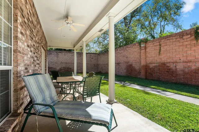 $329,900 | 2438 Dietz Lane, Tyler, TX 75701