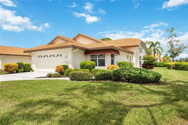 $300,000 | 4995 Pepperwood Place, Venice, FL 34293