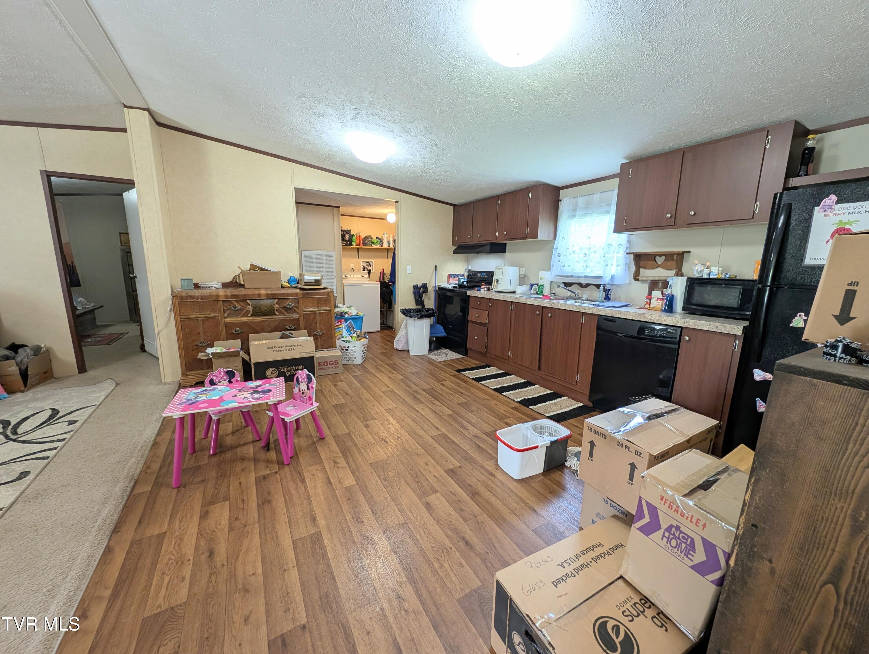 585 Little Brushy Road Coeburn, VA 24230 - Photo 7 of 17 1000015314