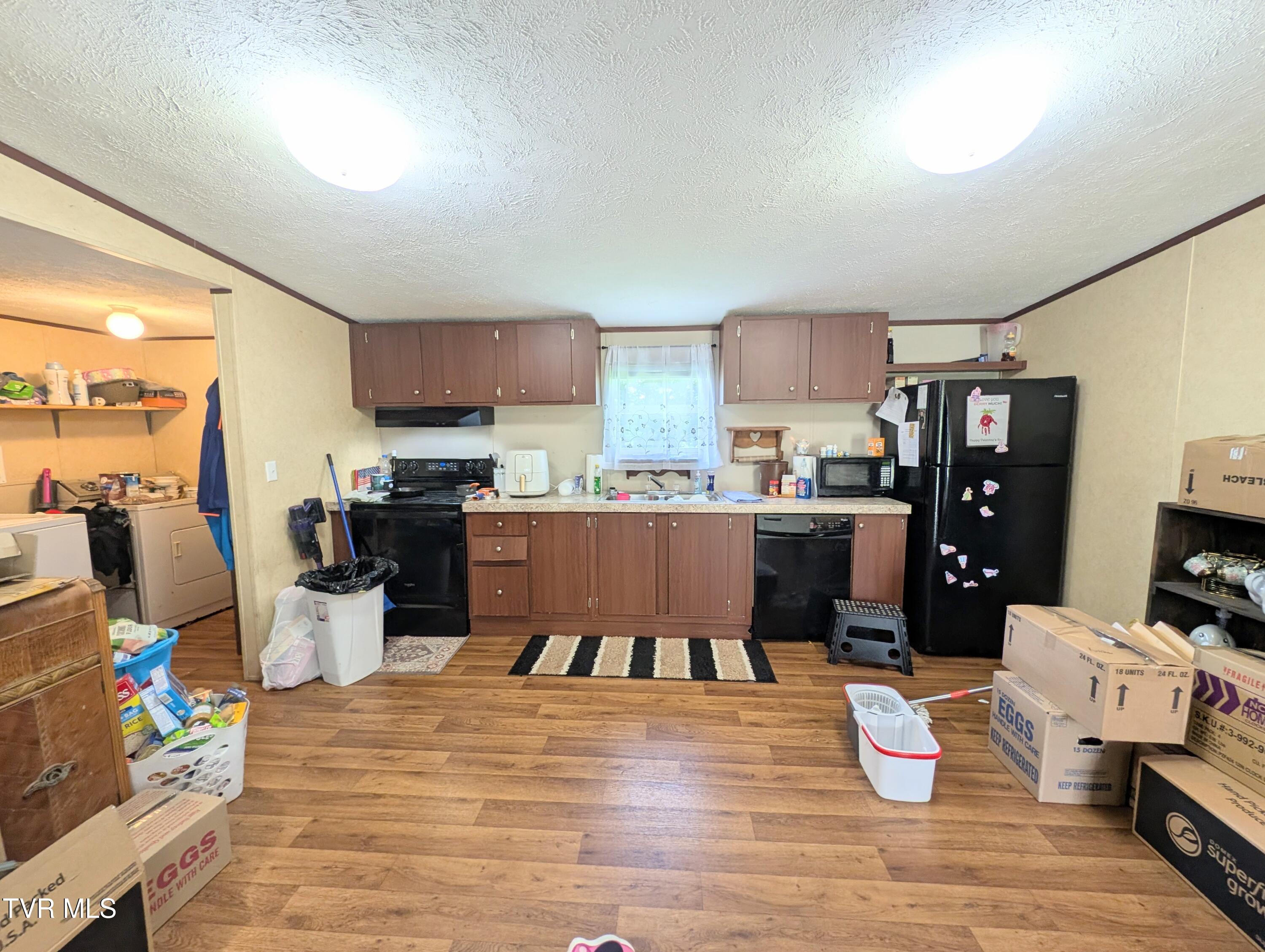 585 Little Brushy Road Coeburn, VA 24230 - Photo 8 of 17 1000015315