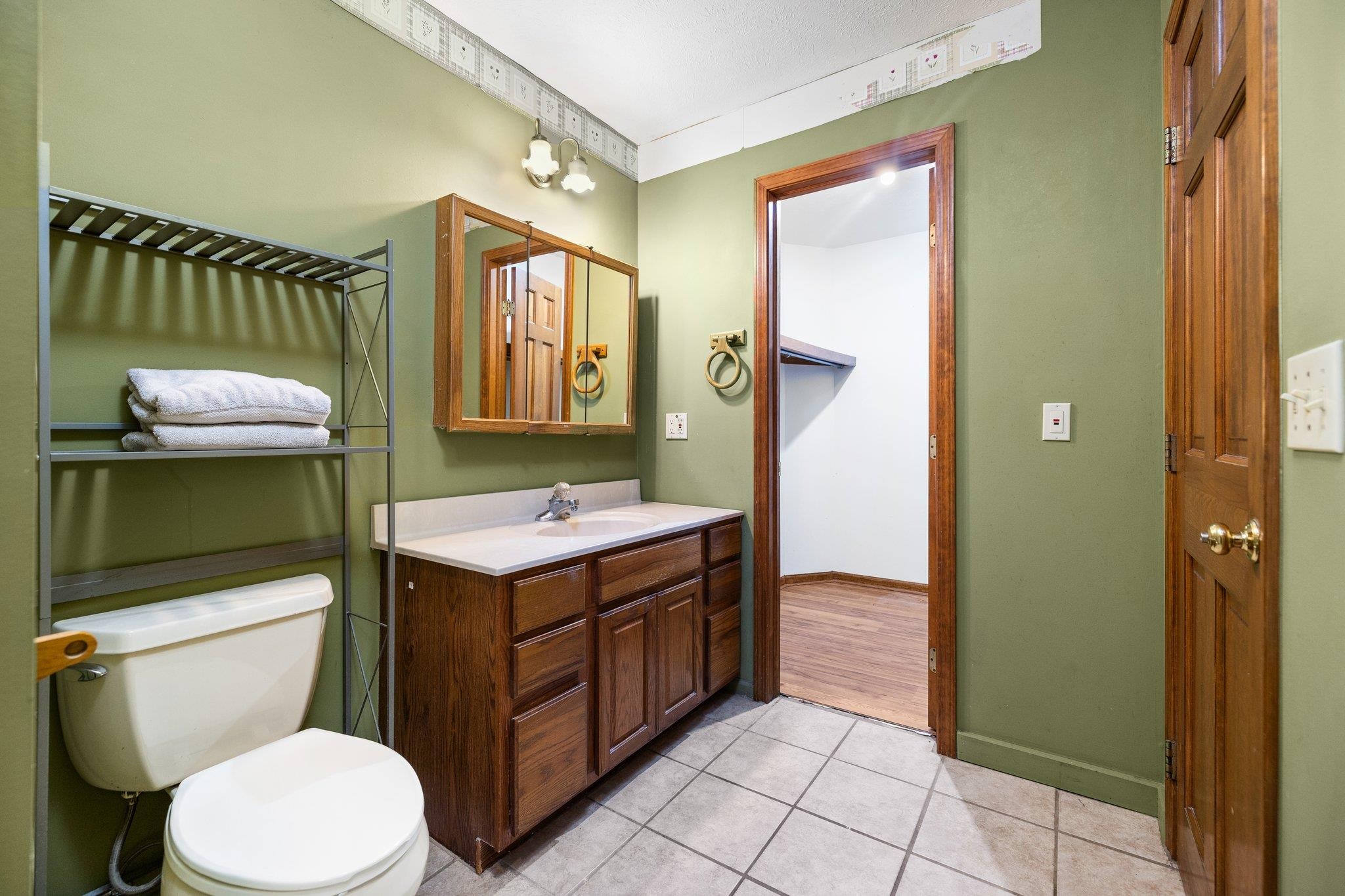 1075 East Sleights Road Traverse City, MI 49696 - Photo 21 of 65 1928243-8781c693-efe5-4555-a9d5-33e125d62dfc.JPG