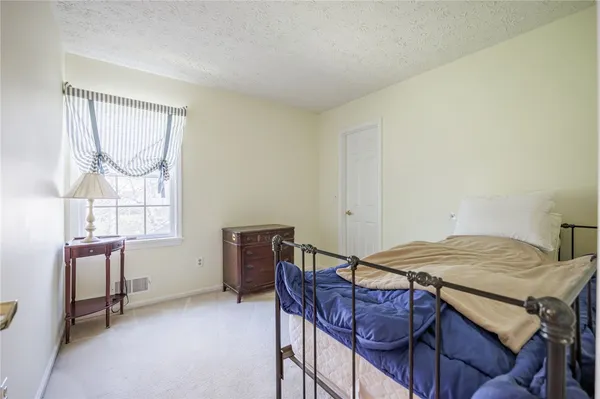 $374,900 | 4 South Village Trail, Penfield, NY 14450