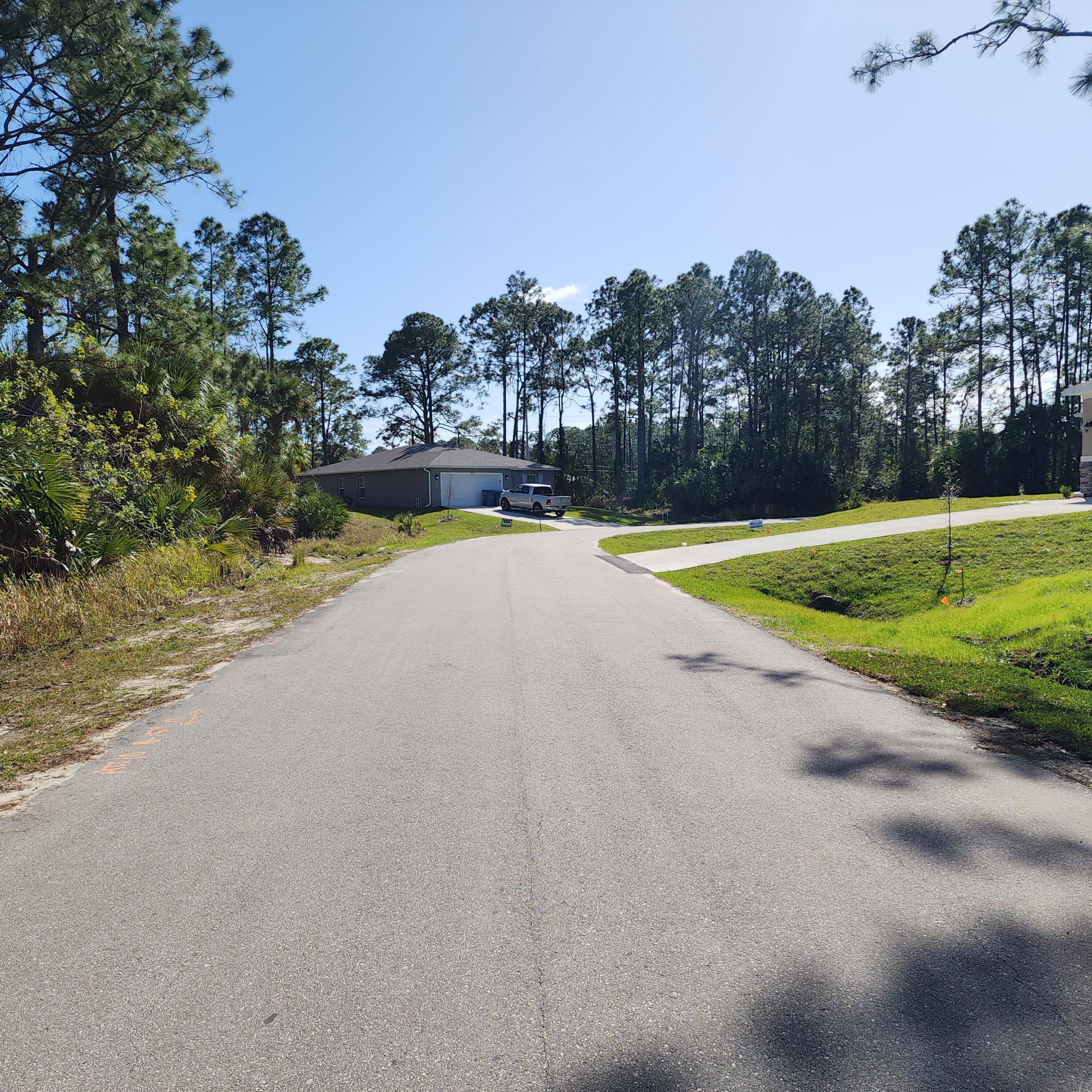 408 Scarlet Road Southwest Palm Bay, FL 32908 - Photo 4 of 5 20240207_140500