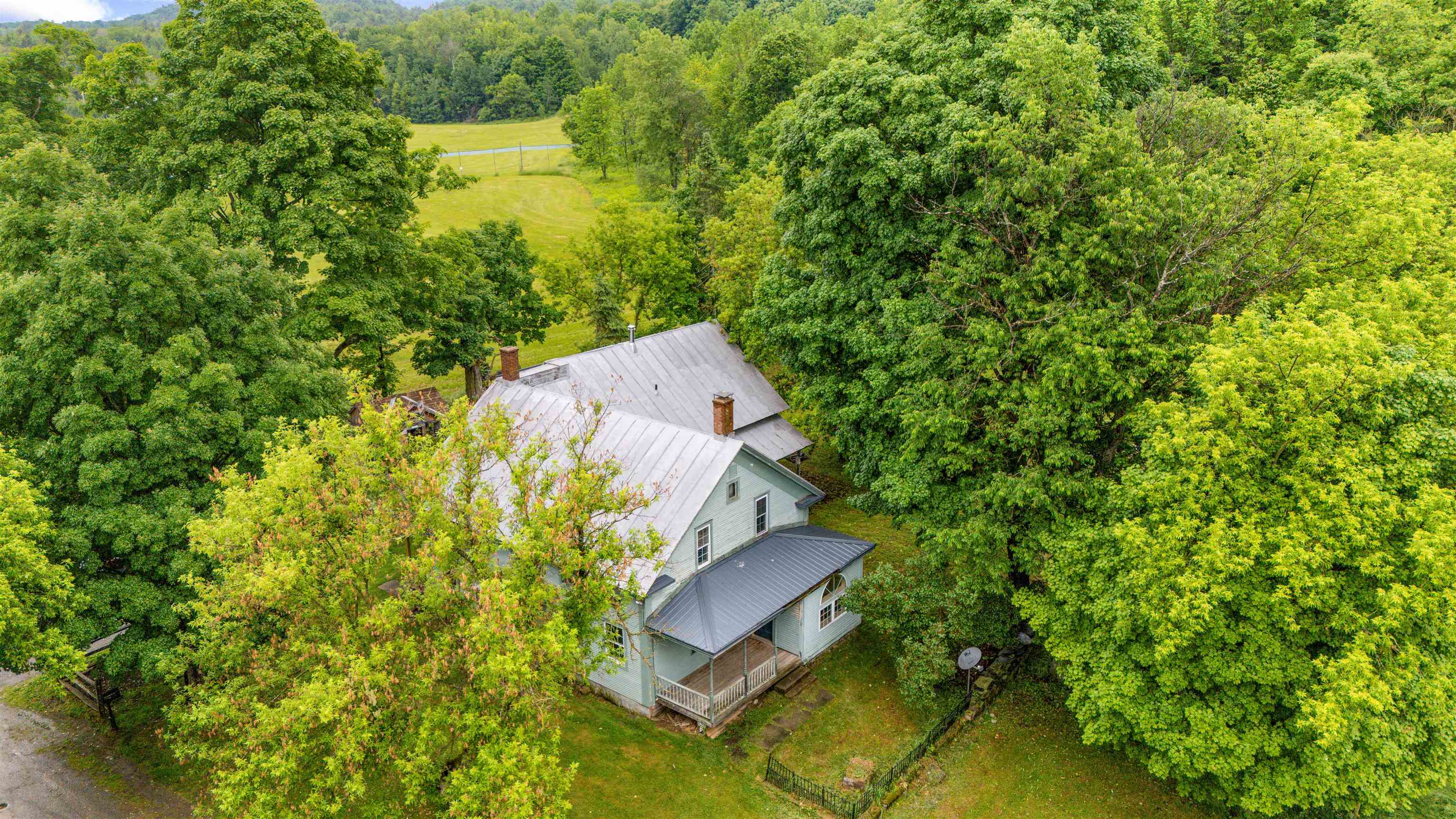 113 Gambler Road Bakersfield, VT 05441 - Photo 31 of 38