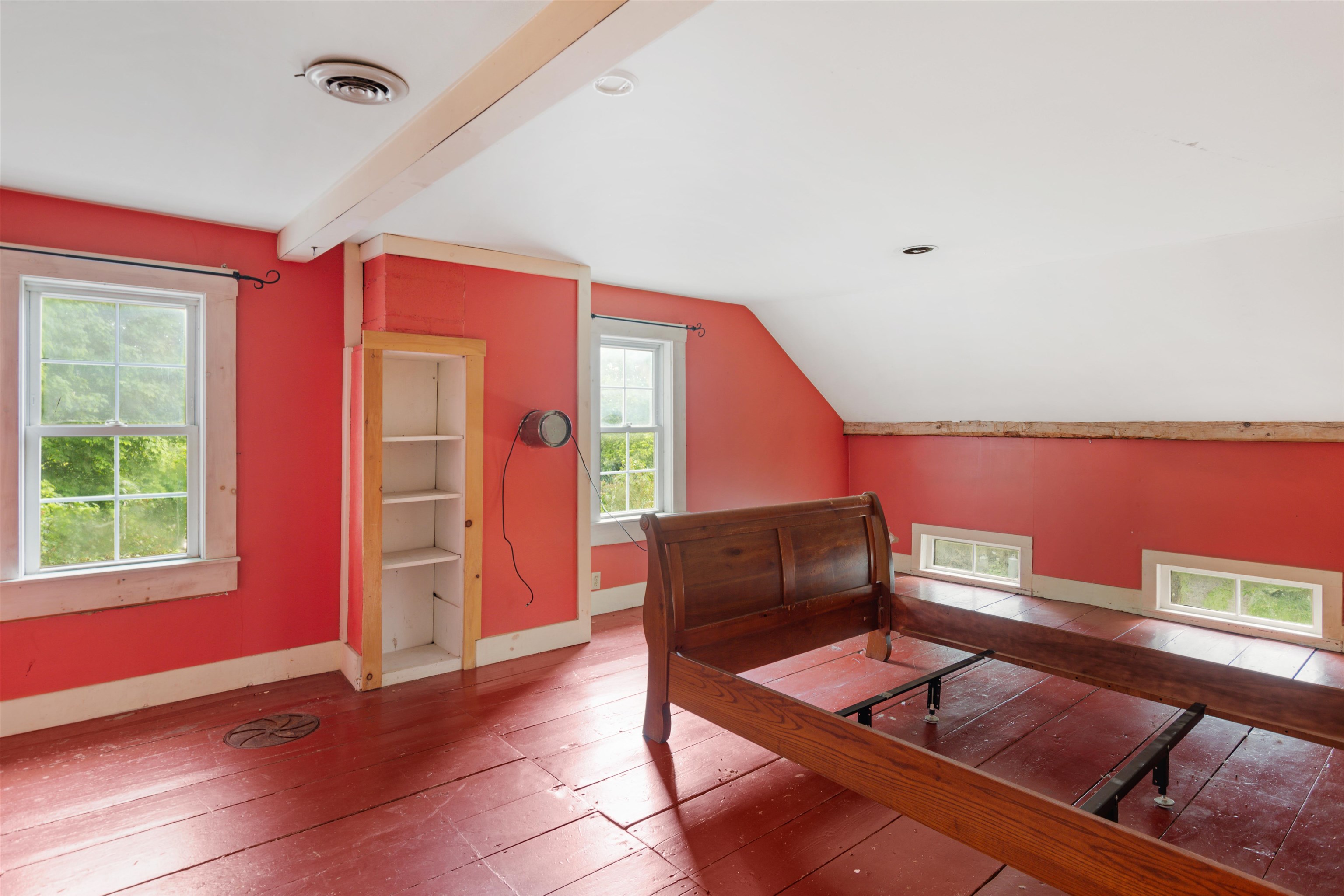 113 Gambler Road Bakersfield, VT 05441 - Photo 8 of 38
