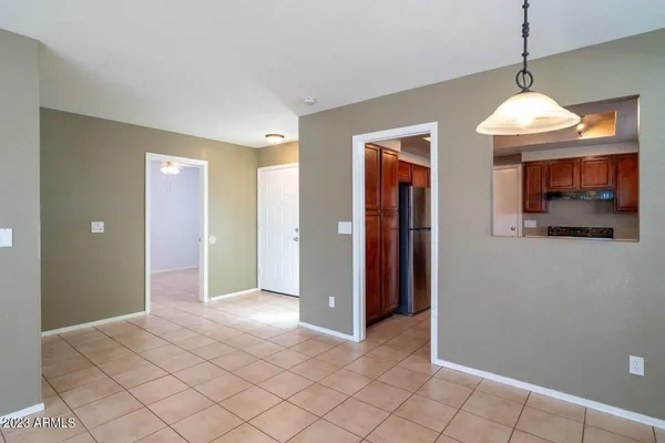 $2,000 | 19601 North 43rd Drive, Glendale, AZ 85308