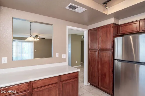 $2,000 | 19601 North 43rd Drive, Glendale, AZ 85308