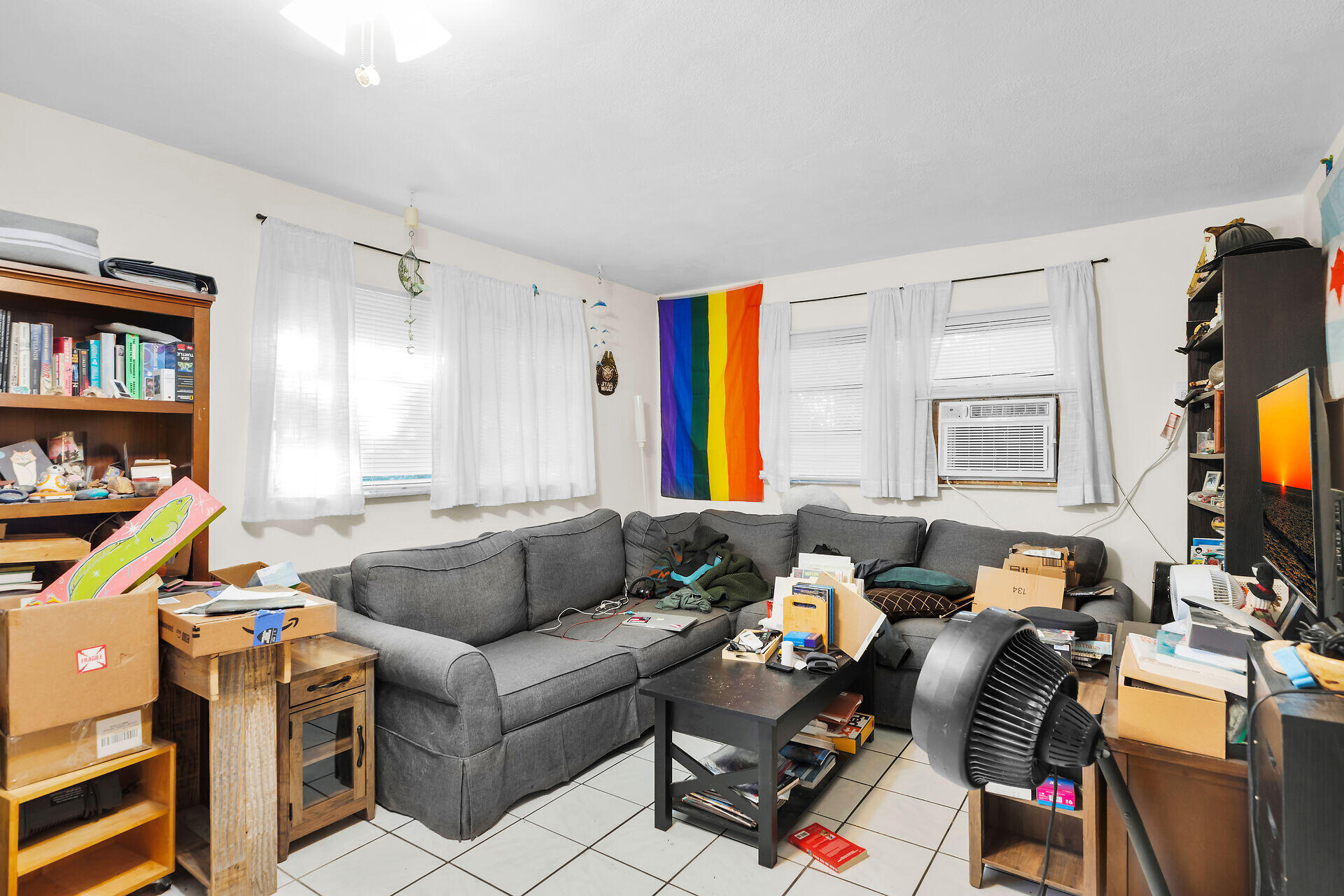 14 Miami Drive Key Largo, FL 33037 - Photo 6 of 16 a living room with furniture and a flat screen tv