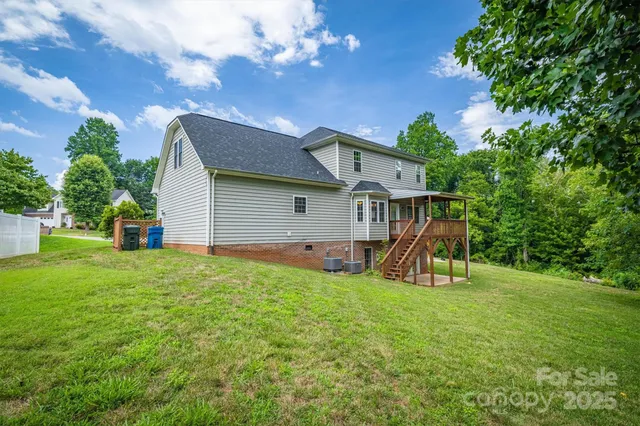 $494,999 | 2640 Ironwood Drive, Hickory, NC 28602