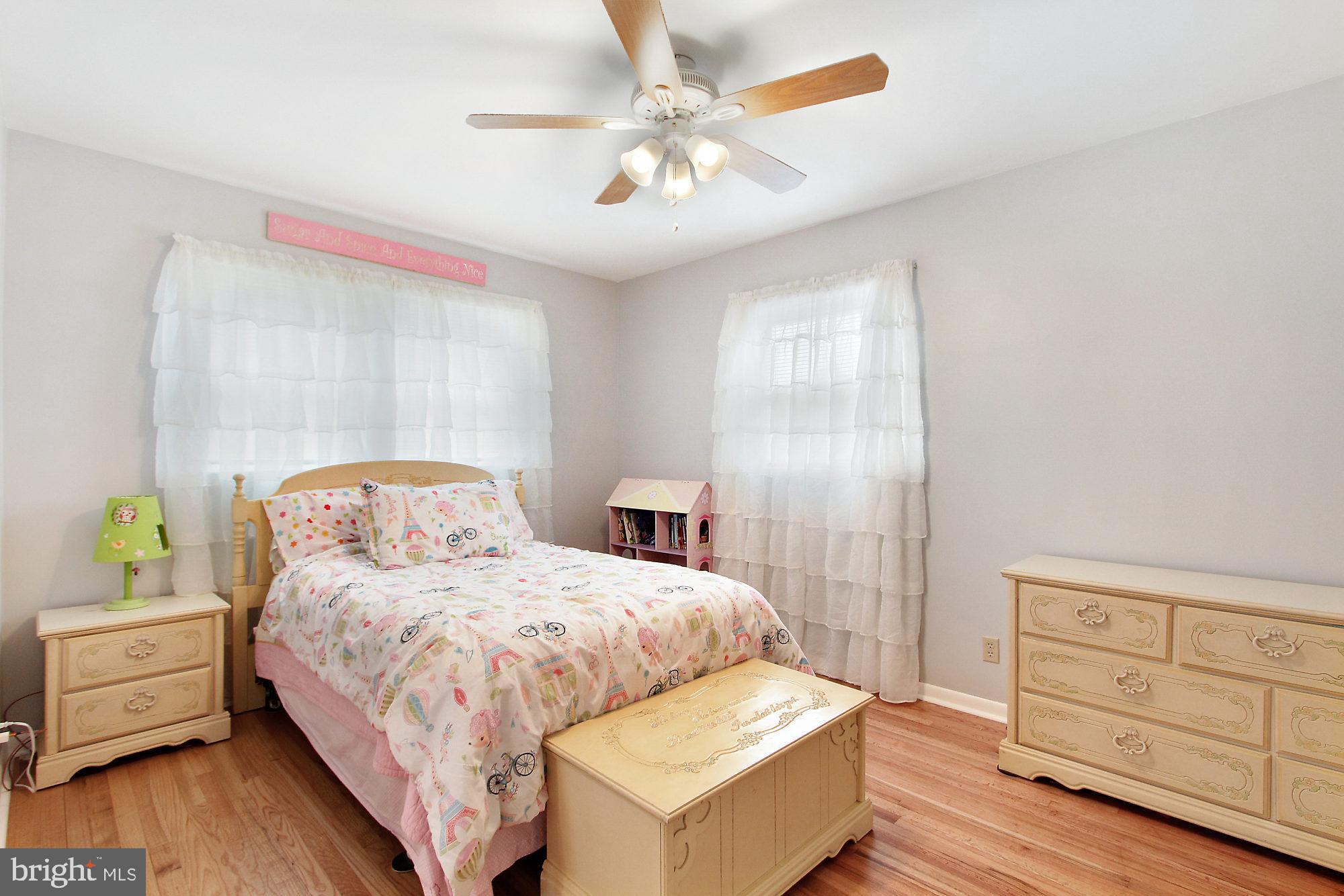 308 Lyndhurst Road York, PA 17402 - Photo 12 of 27 Gallery Image 12